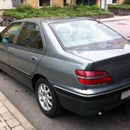 Peugeot 406