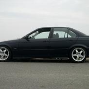 BMW 316i E36