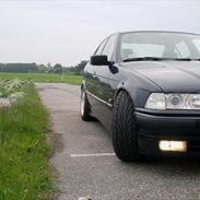 BMW 316i E36