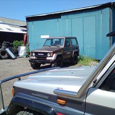 Toyota Land Cruiser TD(SOLGT)