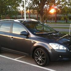 Kia Ceed 1.6 SW Exclusive