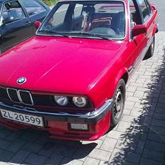 BMW E30 M50 320i Solgt