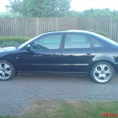Audi A4  B5  TDI **SOLGT**