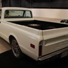 GMC pickup 1500 fleetside.