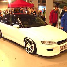 Opel Omega " KLEEMANN"