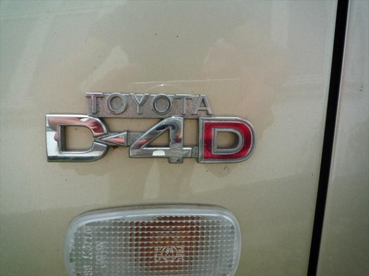 Toyota yaris verso billede 5