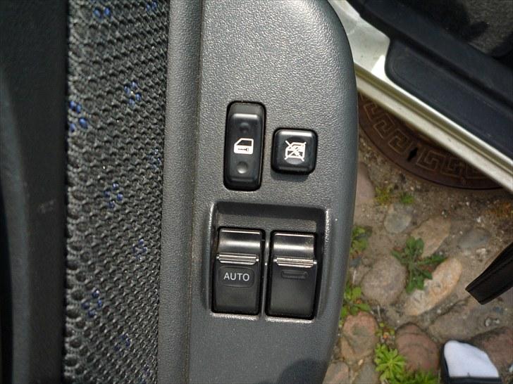 Toyota yaris verso billede 9