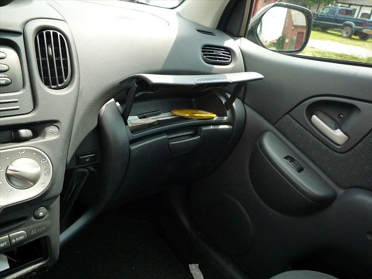 Toyota yaris verso billede 12