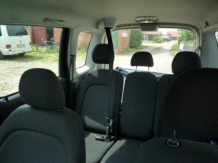 Toyota yaris verso billede 14