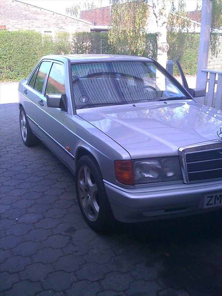 Mercedes Benz 190e  (SOLGT) billede 14