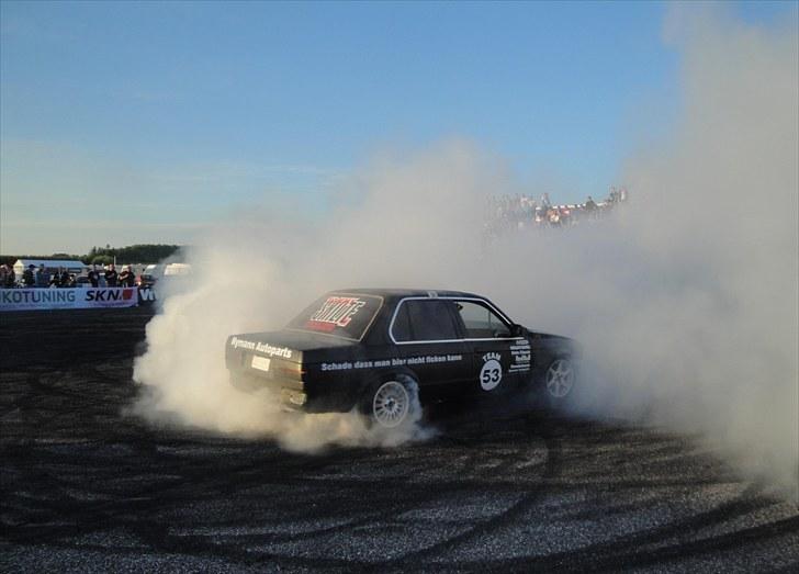 BMW 325i brænderbil dhb 2010 billede 4