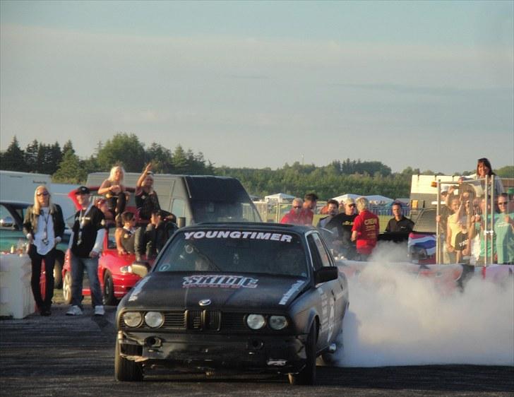 BMW 325i brænderbil dhb 2010 billede 7