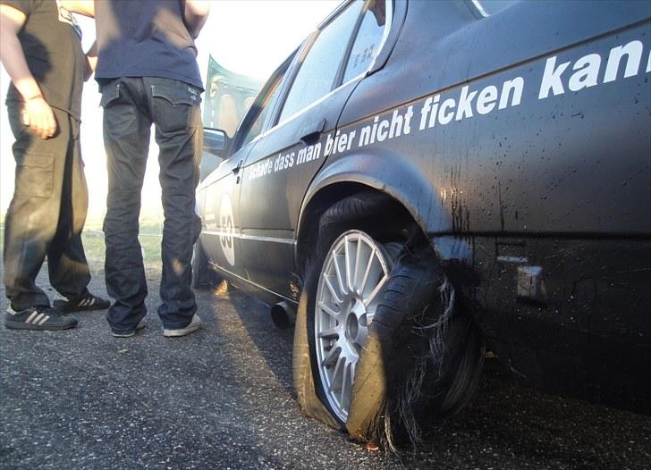 BMW 325i brænderbil dhb 2010 billede 11