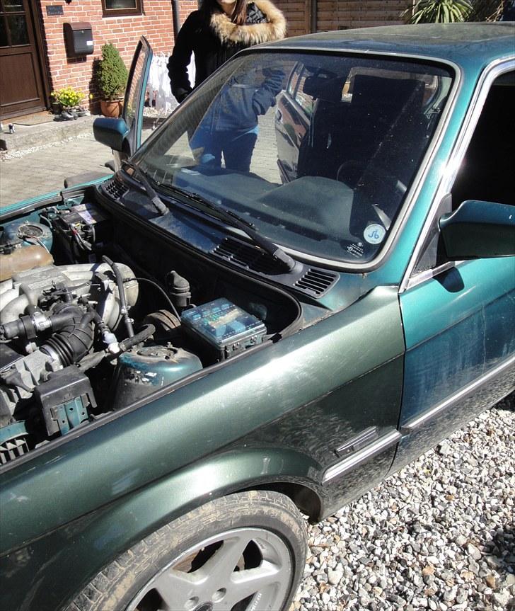 BMW 325i brænderbil dhb 2010 billede 12