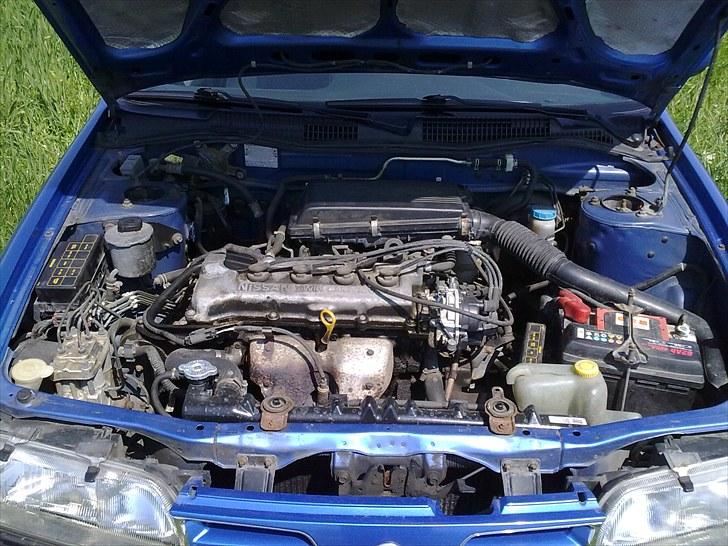 Nissan Primera 1.6 SRI billede 10