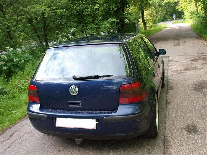 VW Golf 4 2,0 (SOLGT) billede 2