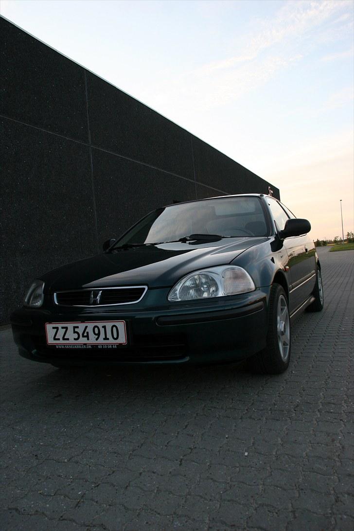 Honda Civic 1.5 VTEC *Solgt* - Fotograf: janneterp@hotmail.com billede 11