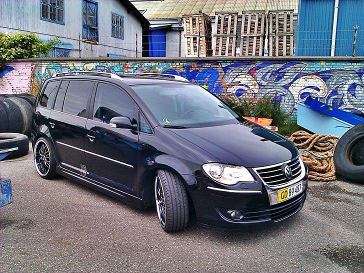 VW Touran 170 Highline DSG billede 1