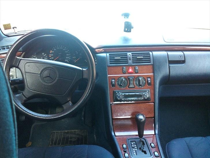 Mercedes Benz E290 TD (SOLGT) billede 7