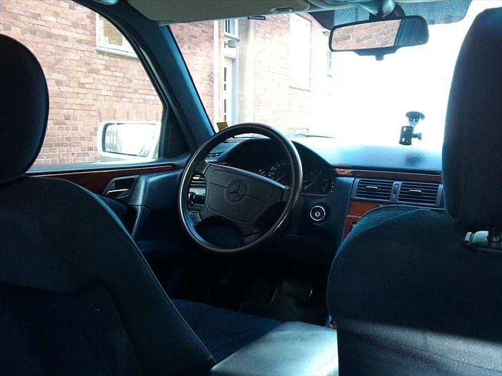 Mercedes Benz E290 TD (SOLGT) billede 8