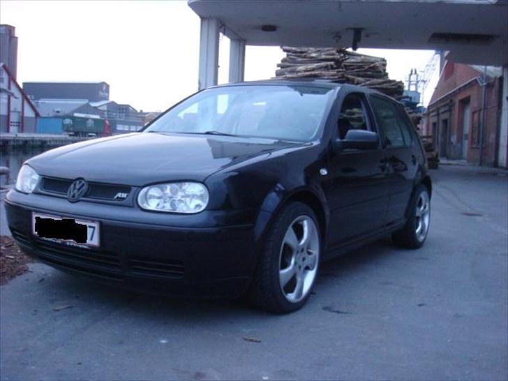 VW Golf 1,9 TDI SOLGT billede 1