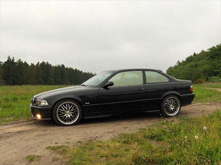 BMW E36 Coupe SOLGT billede 2