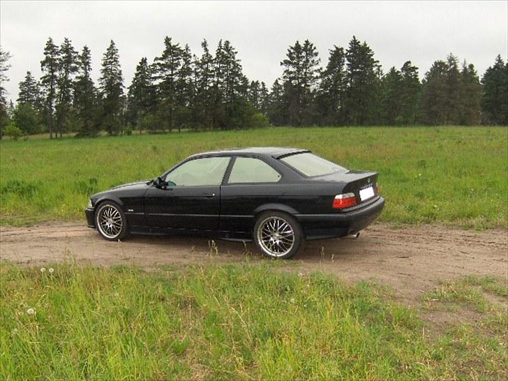 BMW E36 Coupe SOLGT billede 3