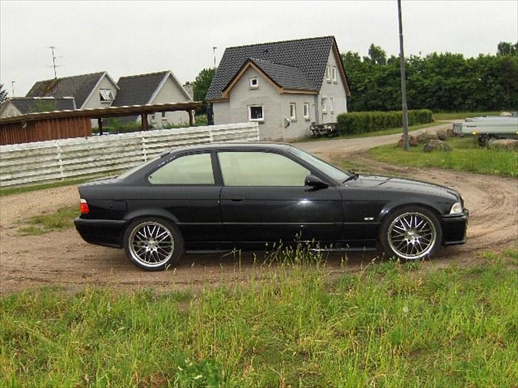 BMW E36 Coupe SOLGT billede 4