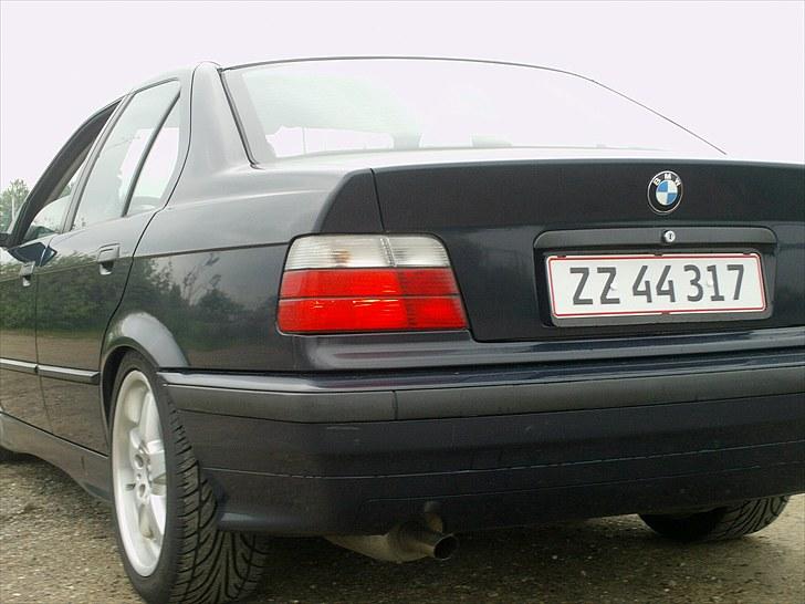 BMW 316i E36 billede 1
