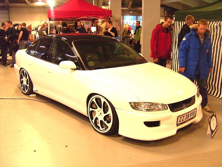 Opel Omega " KLEEMANN" - DHB billede 1