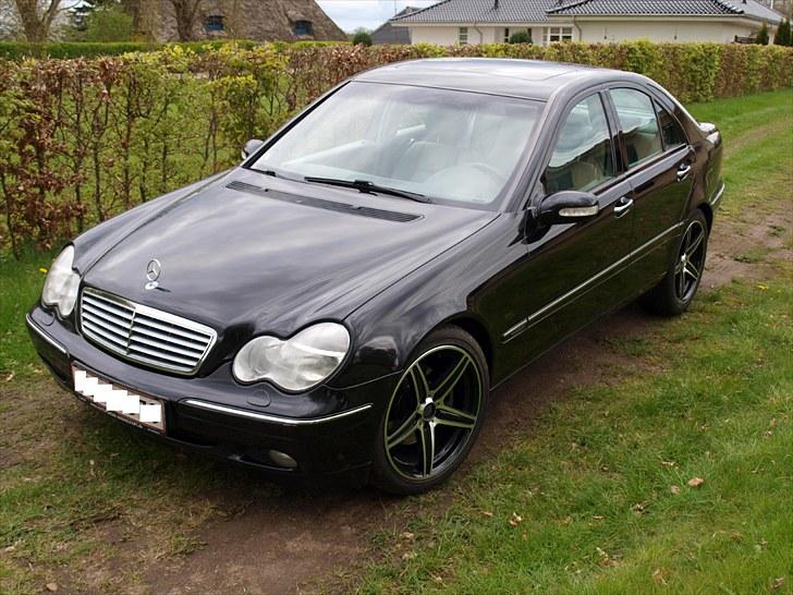 Mercedes Benz C270 billede 1