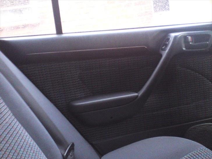 Toyota carina e 2,0 gli (solgt) billede 15