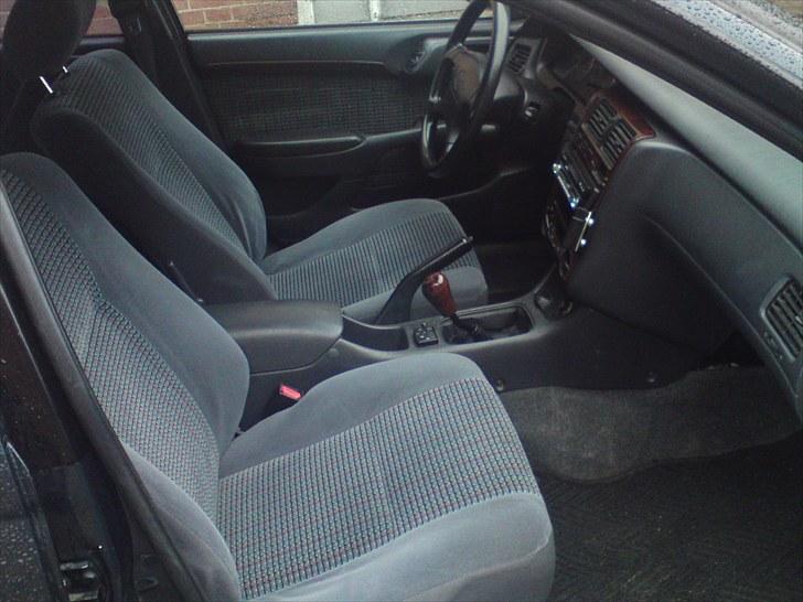 Toyota carina e 2,0 gli (solgt) billede 17