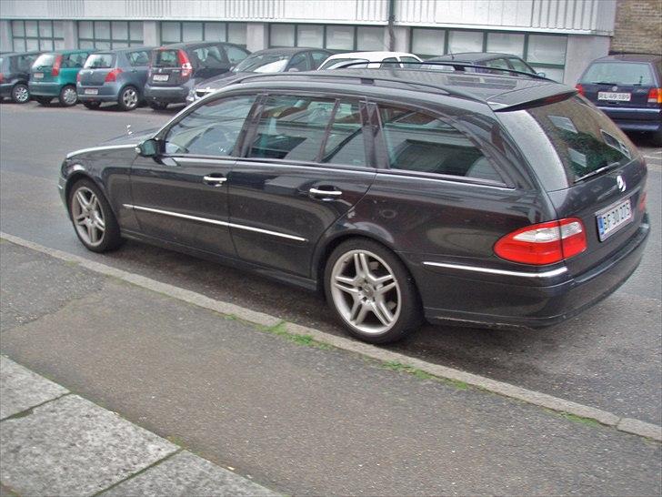 Mercedes Benz E320(Solgt) billede 3