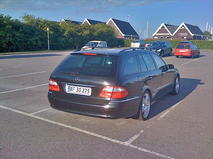 Mercedes Benz E320(Solgt) billede 4