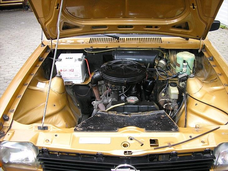 Opel kadett city j (solgt) billede 10