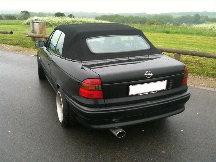 Opel Astra Cabriolet tidligere bil billede 13