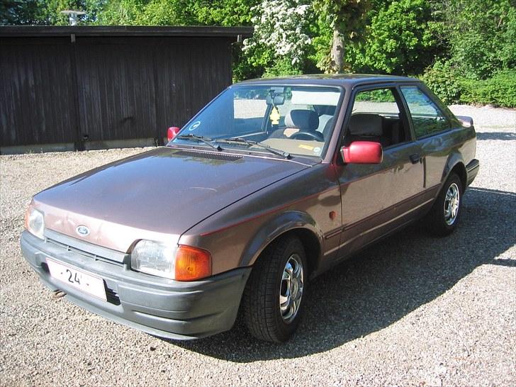 Ford escort savoy  billede 4