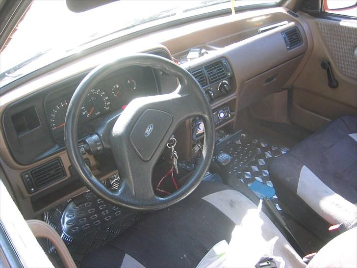 Ford escort savoy  billede 8