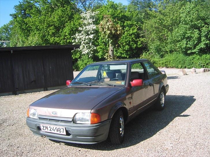 Ford escort savoy  billede 11