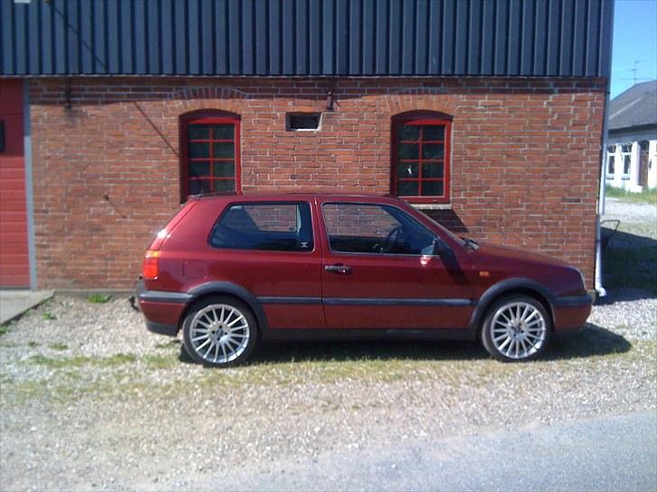VW Golf 3 *solgt* billede 2