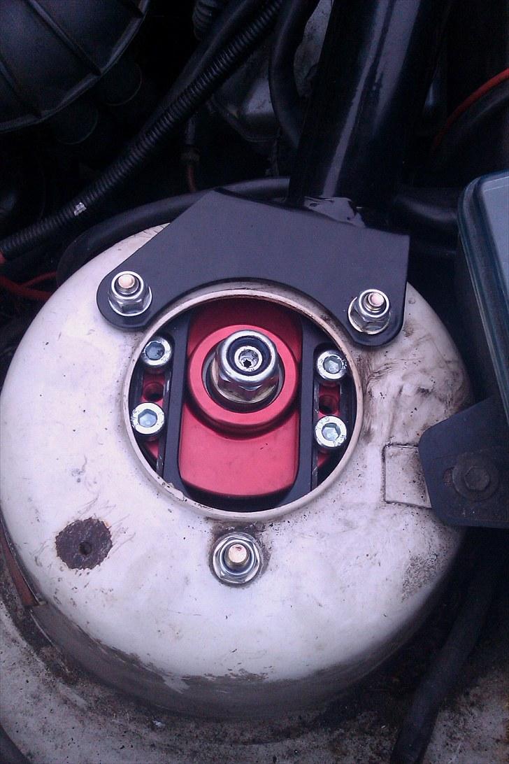 BMW e30 320i coupe billede 2