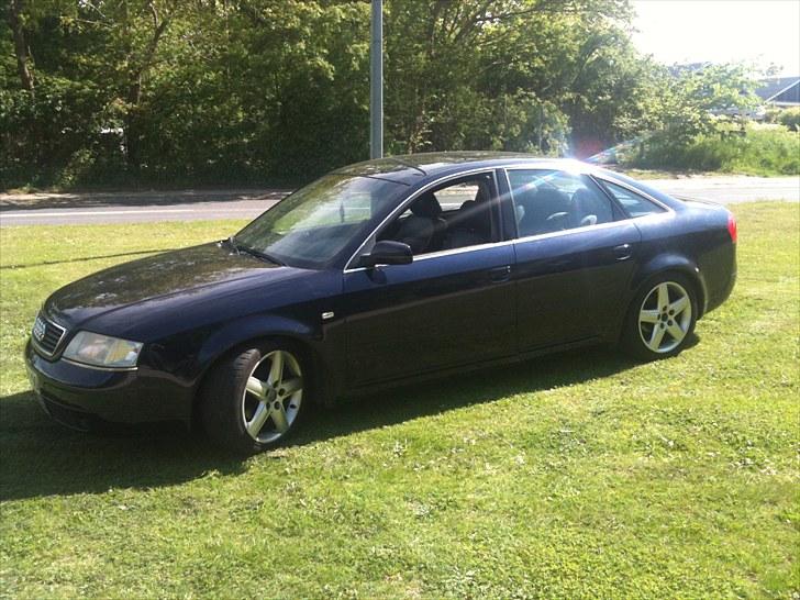 Audi  A6 1.8 T limo (solgt) billede 9