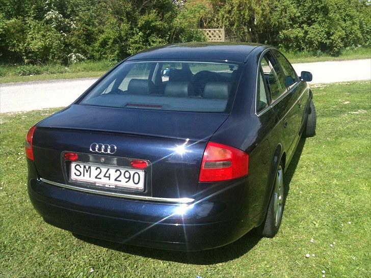 Audi  A6 1.8 T limo (solgt) billede 16