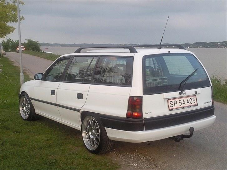 Opel astra st.car billede 4