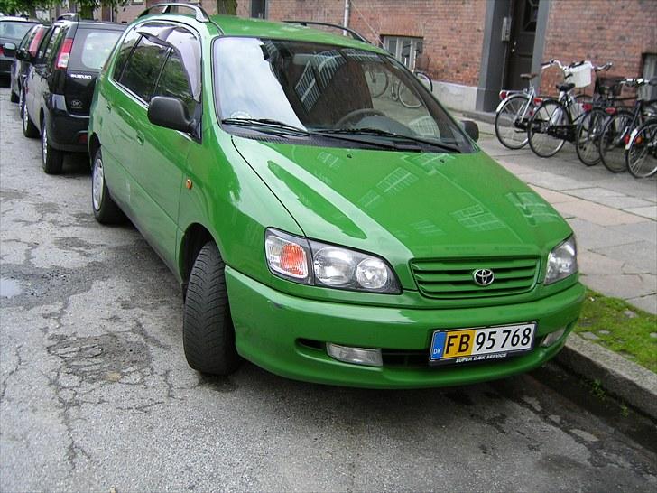 Toyota Sportsvan 2.2TD solgt billede 2