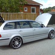 BMW 320 i Touring "Facelift"