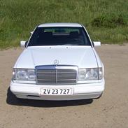 Mercedes Benz 250 D (W124)* SOLGT*