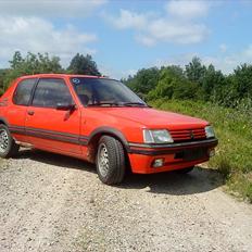 Peugeot 205 Gti 1.6 Byttet