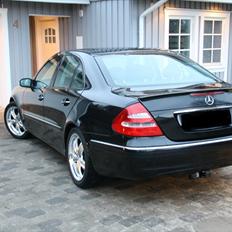 Mercedes Benz E 220 CDI W211 ELEGANCE